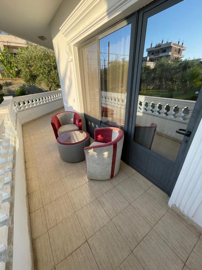 Vila Briart Apartamento Durrës Exterior foto