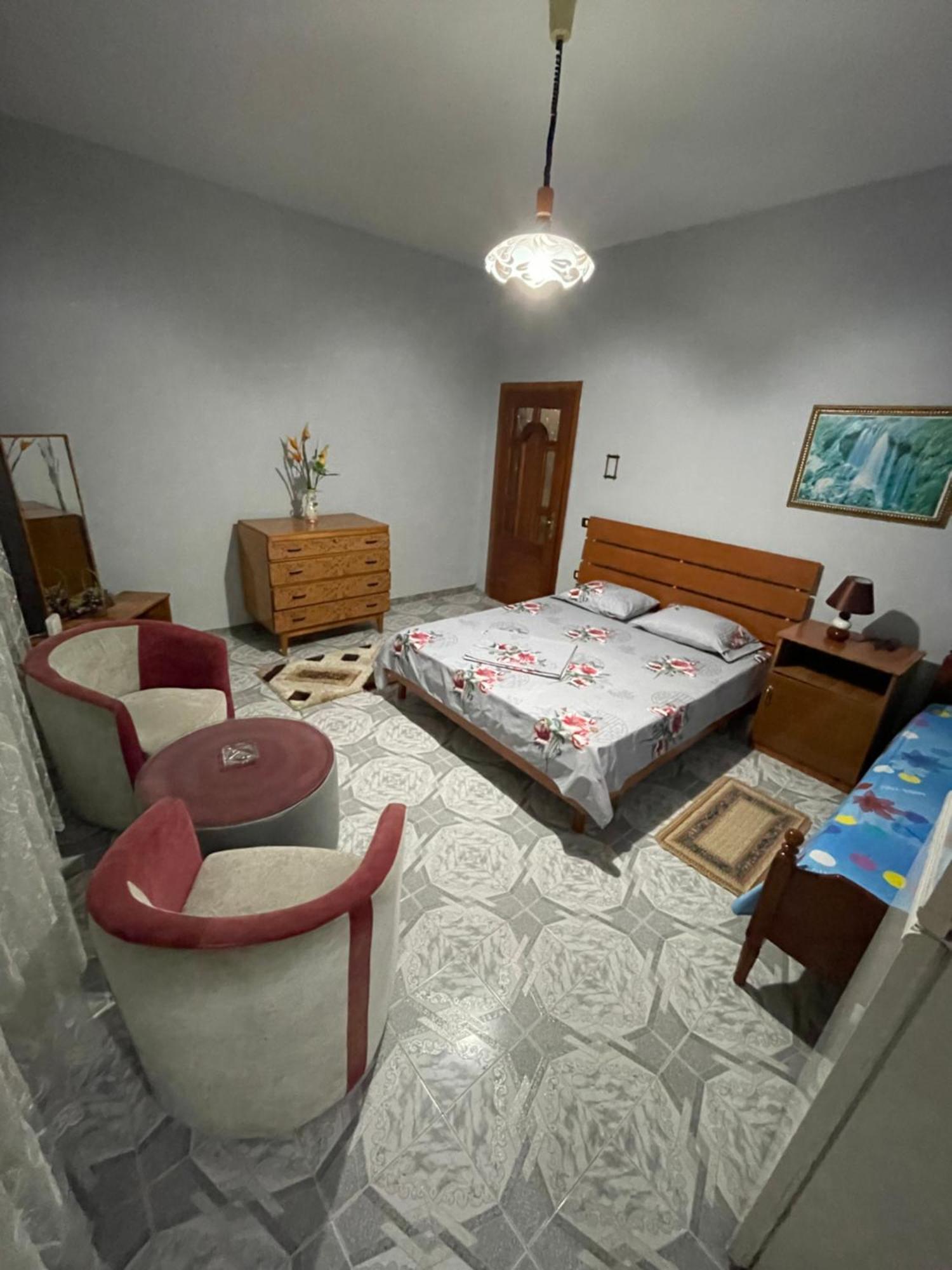 Vila Briart Apartamento Durrës Exterior foto