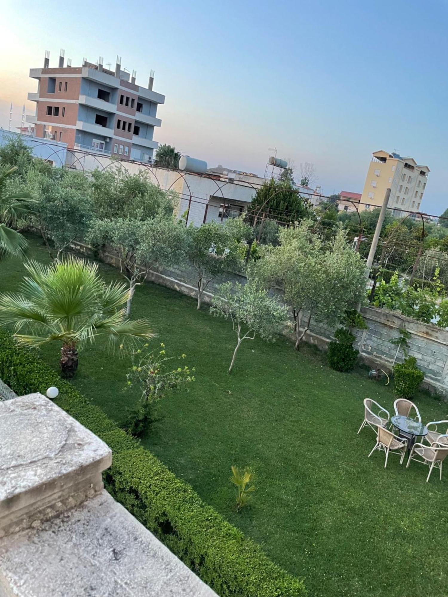 Vila Briart Apartamento Durrës Exterior foto